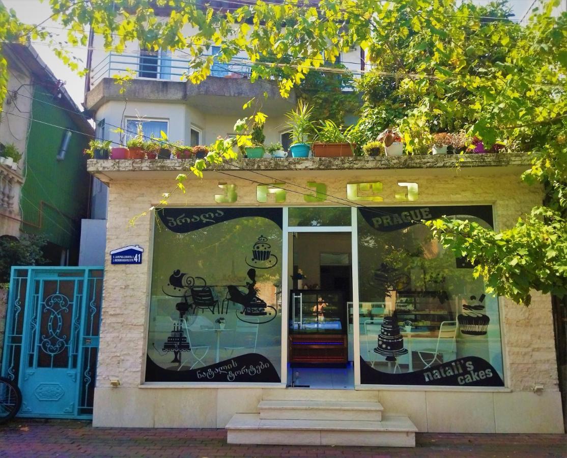 Shapatava Aparthotel Батуми Экстерьер фото