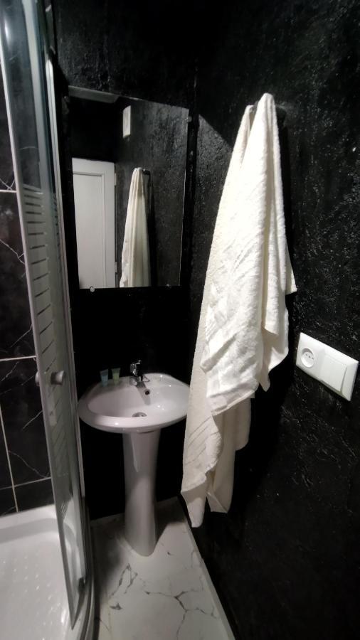 Shapatava Aparthotel Батуми Экстерьер фото