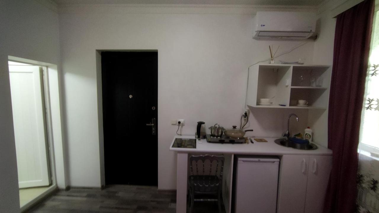 Shapatava Aparthotel Батуми Экстерьер фото