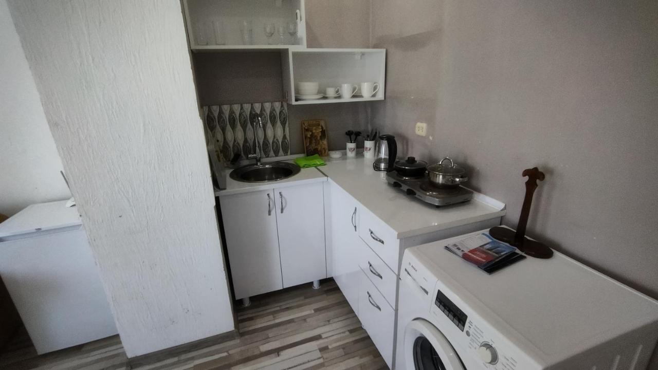 Shapatava Aparthotel Батуми Экстерьер фото