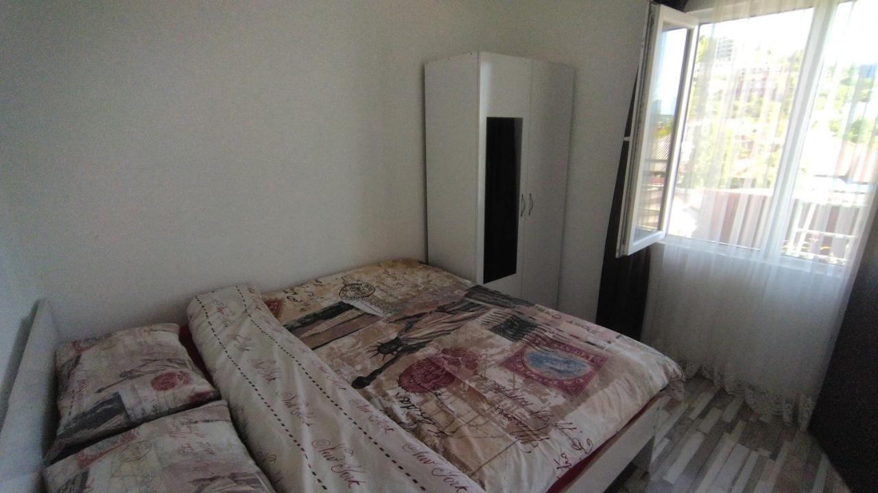 Shapatava Aparthotel Батуми Экстерьер фото